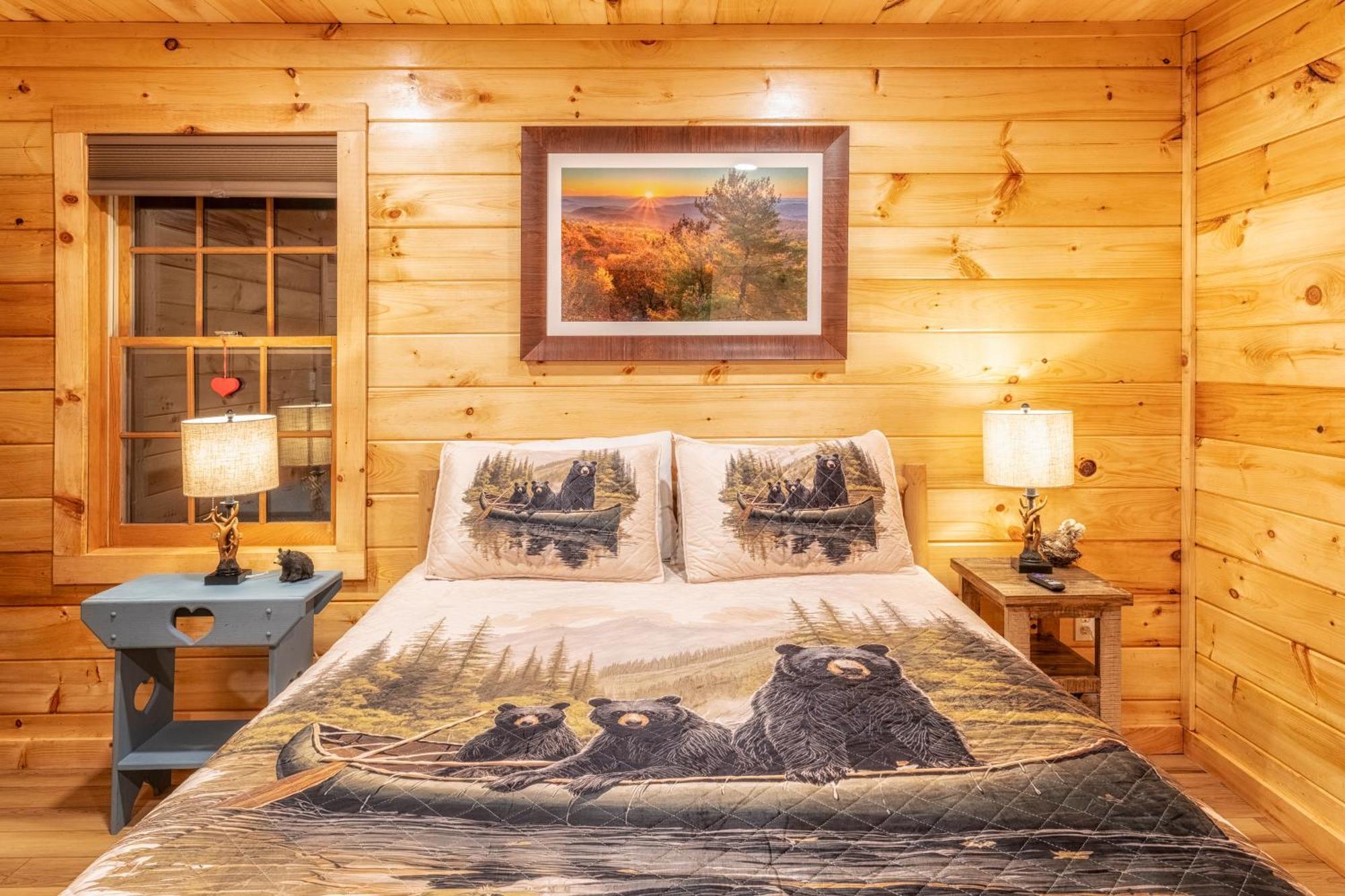 Real Log Cabin With Amazing Views, Hot Tub, Sauna, Games Gatlinburg Buitenkant foto